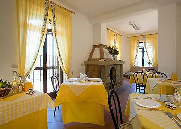 Il Poggio Country Graniti